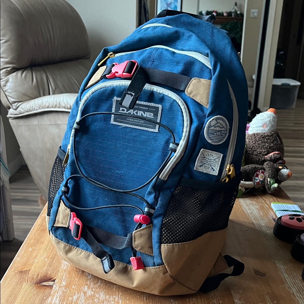 Dakine Grom kids 13L Backpack in Blue and Tan with Red Accents